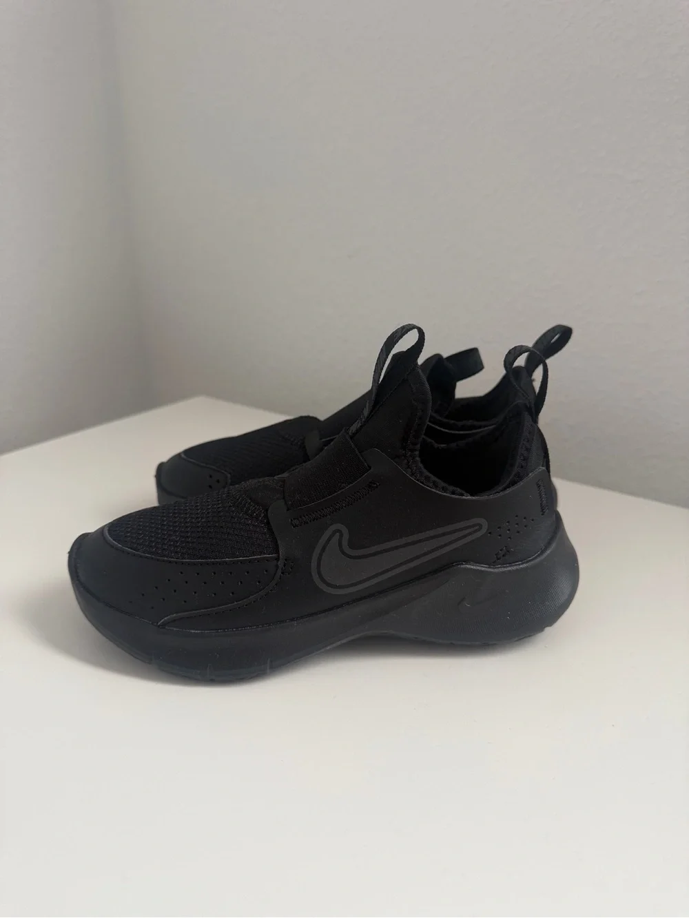 NIKE boy’s Flex Runner 3
